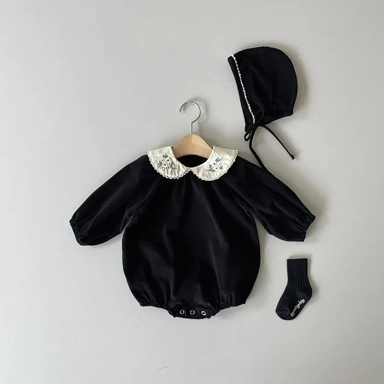 Vintage style flower bonnet & romper set