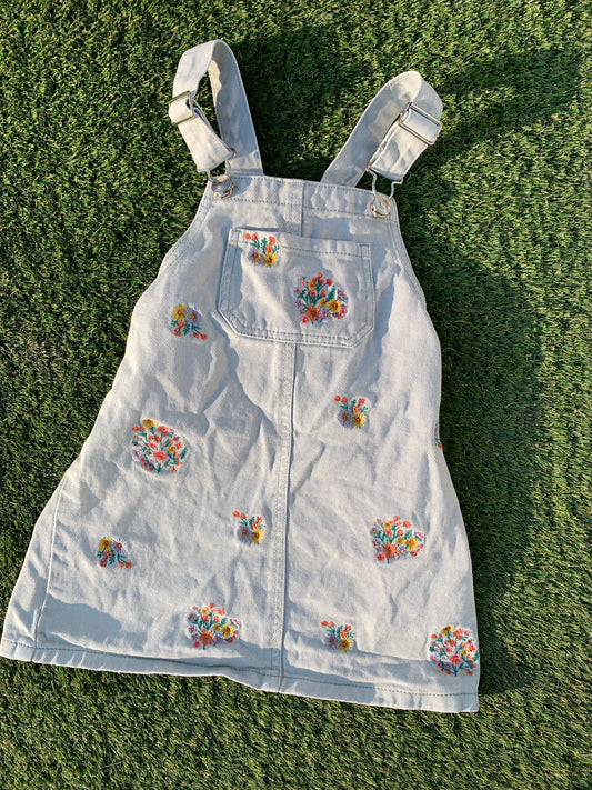 PRE LOVED Dungarees dress 2-3y