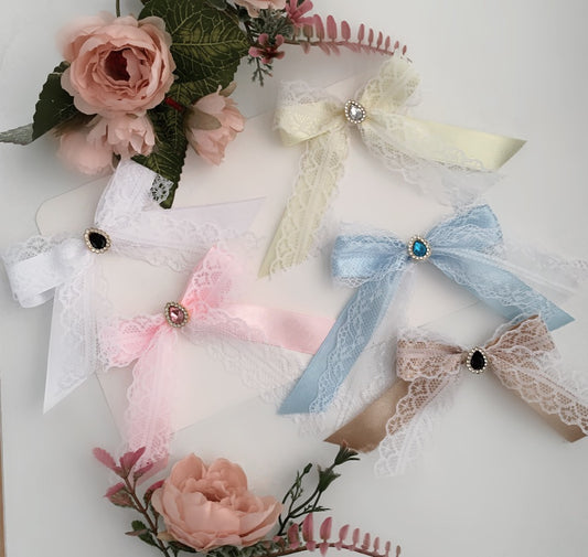 Lace ribbon gem bow